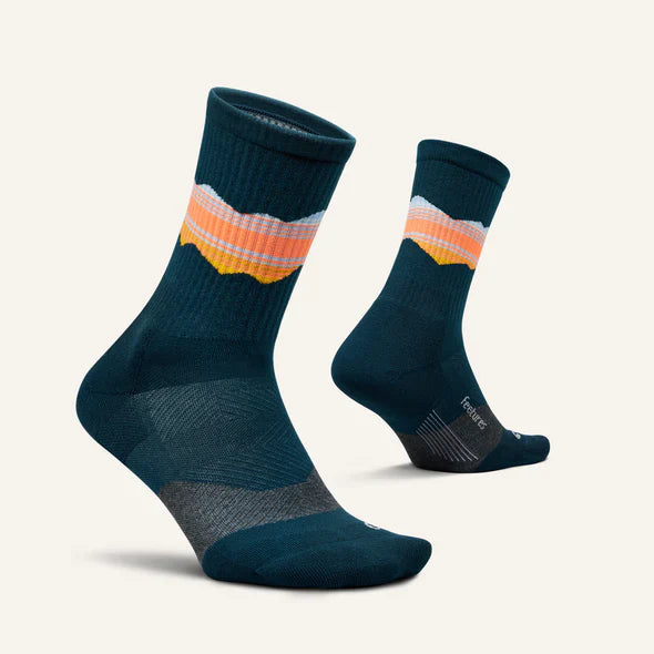 Feetures - Trail Max Cushion Mini Crew Socks