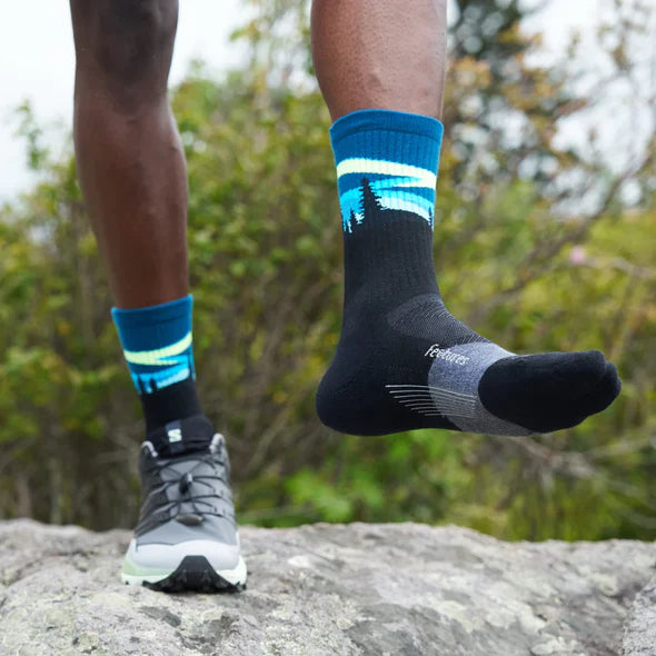 Feetures - Trail Max Cushion Mini Crew Socks